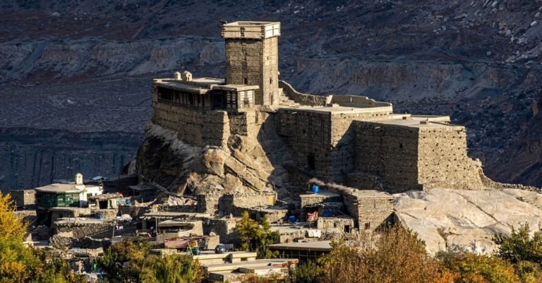 Best Time to Visit Hunza: A Month-by-Month Guide