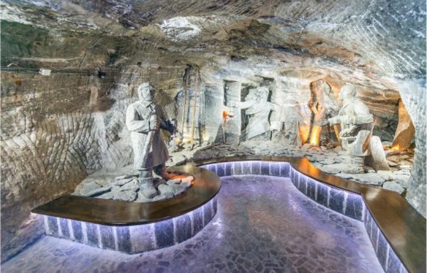 Explore Khewra – 1-Day Guided Tour to Pakistan’s Salt Wonder