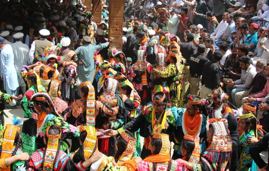 Chilam Joshi Festival Tour – 8 Days of Kalash Culture & Chitral Valley