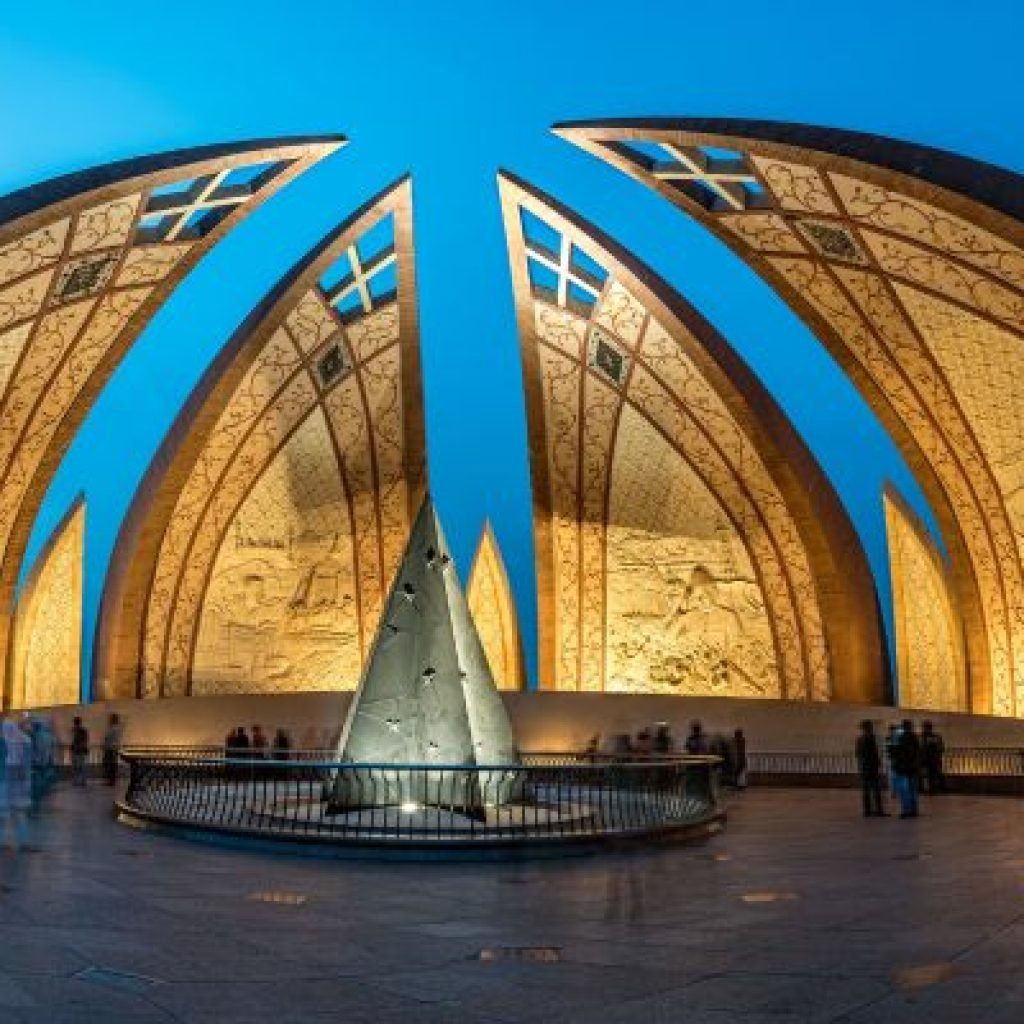 Pakistan Monument - Situated in Islamabad. Khanpur Lake is situated near to Islamabad