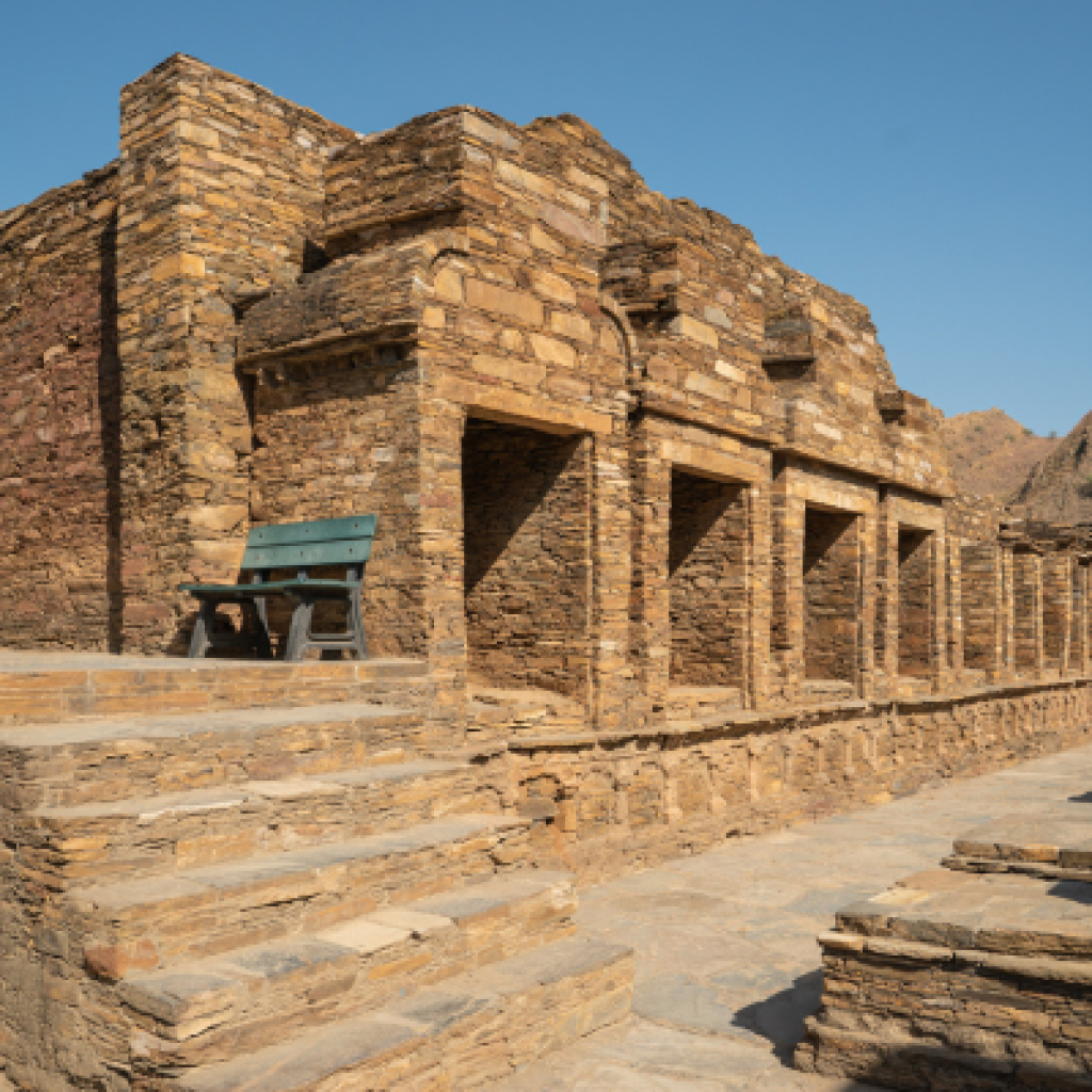 Ancient Pakistan Explorer Tour &mdash; UNESCO Heritage Sites Mohenjo-daro Taxila Gandhara