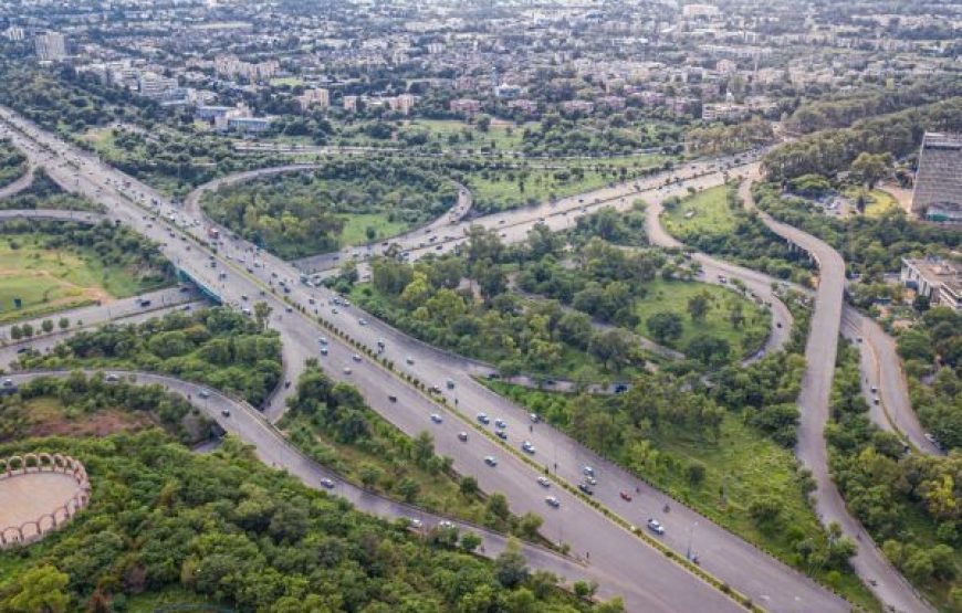 Explore Islamabad In A Day  – Mosques, Mountains & Museums