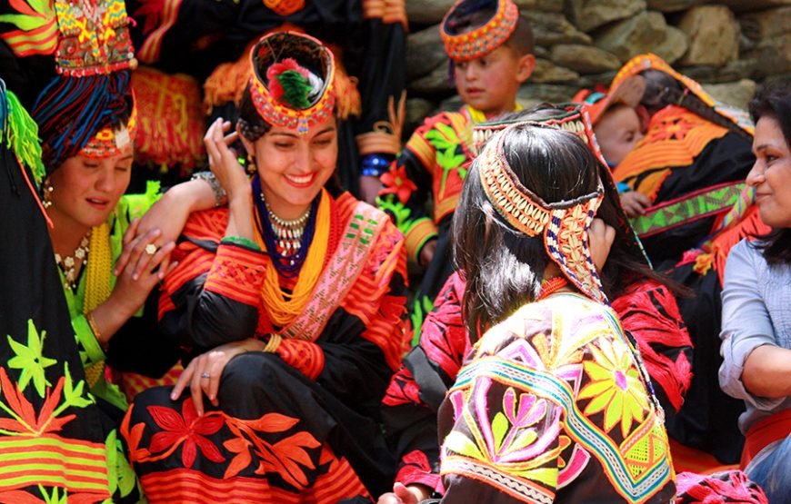 Kalash Choimus Festival Tour – 8 Days of Winter Culture in Chitral