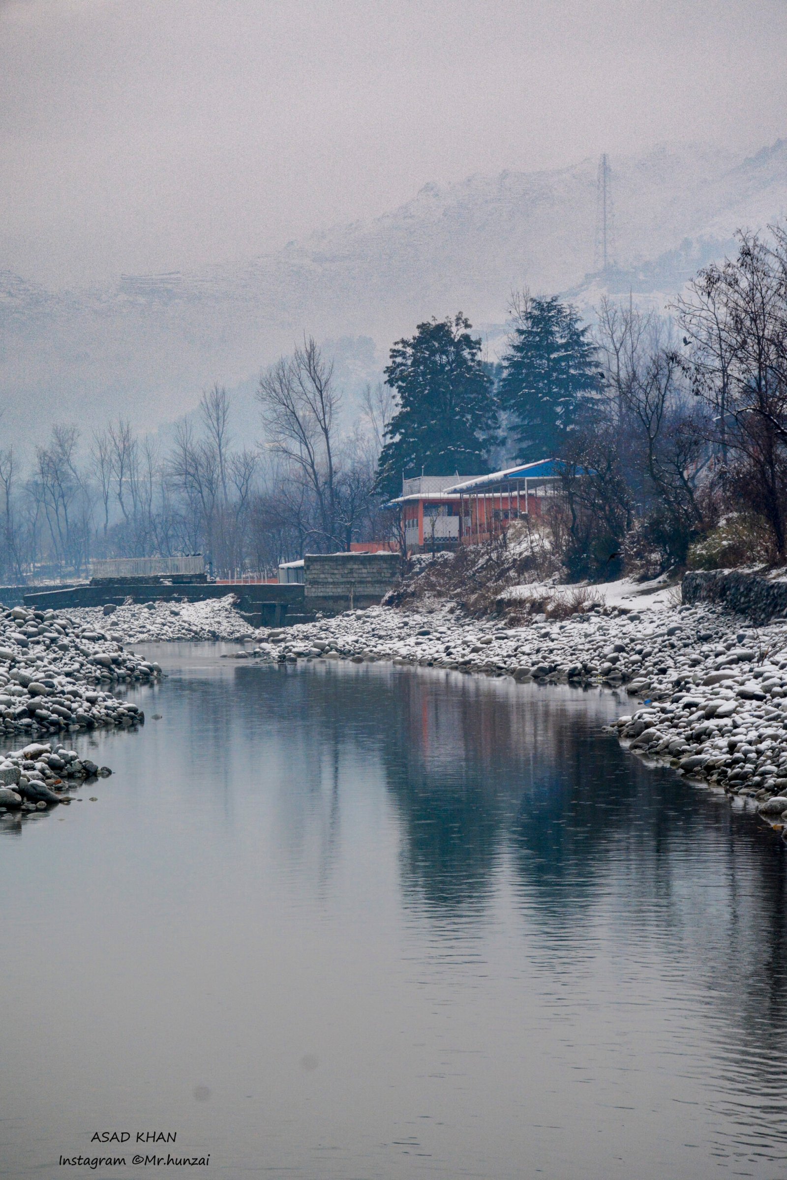 Pakistan Karakoram mountain scenery – trekking and adventure tourism